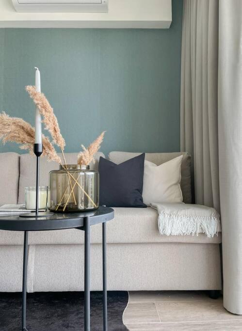 Casa Grande 28 I Studio With Lake View Apartment Sekull Luaran gambar