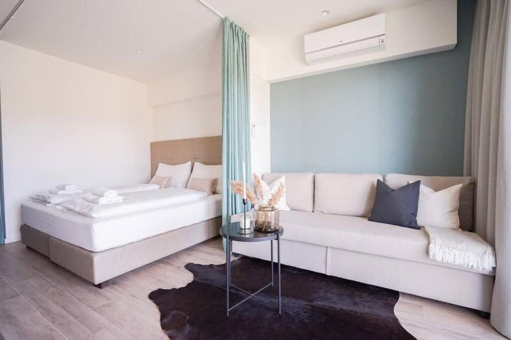 Casa Grande 28 I Studio With Lake View Apartment Sekull Luaran gambar