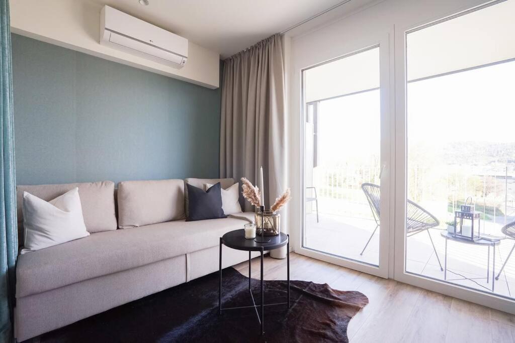 Casa Grande 28 I Studio With Lake View Apartment Sekull Luaran gambar